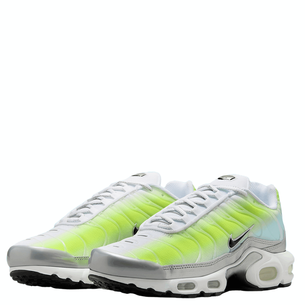 NIKE AIR MAX PLUS CYBER