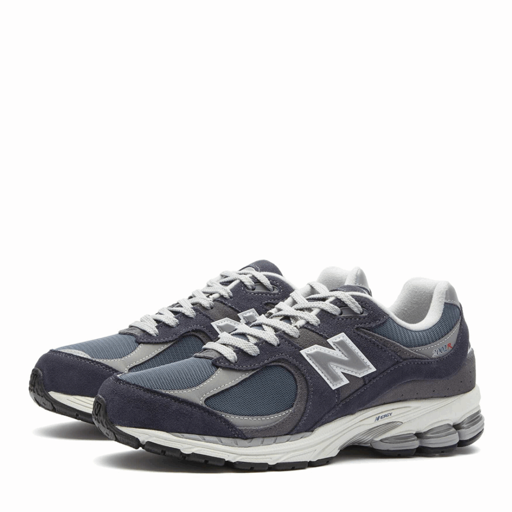 NEW BALANCE M2002R
