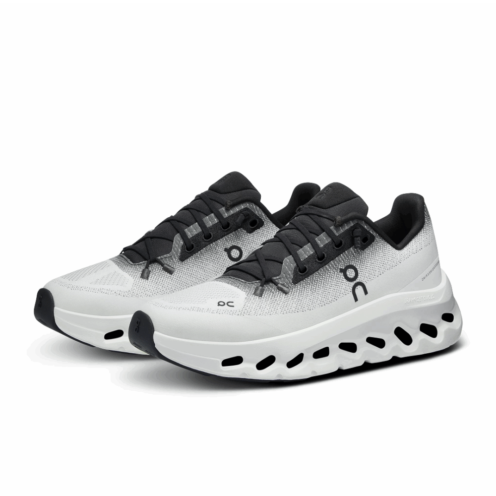 On Cloudtilt Black | Ivory